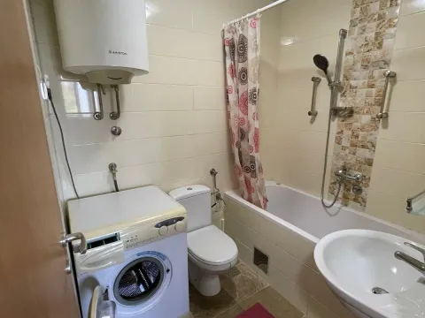 Izdavanje, trosoban stan, 67m², Banjica, Voždovac Sve Podlokacije - image 11