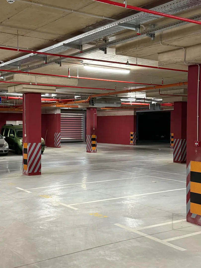 Rent, parking/garage, 15m², Stari Aerodrom, Podgorica