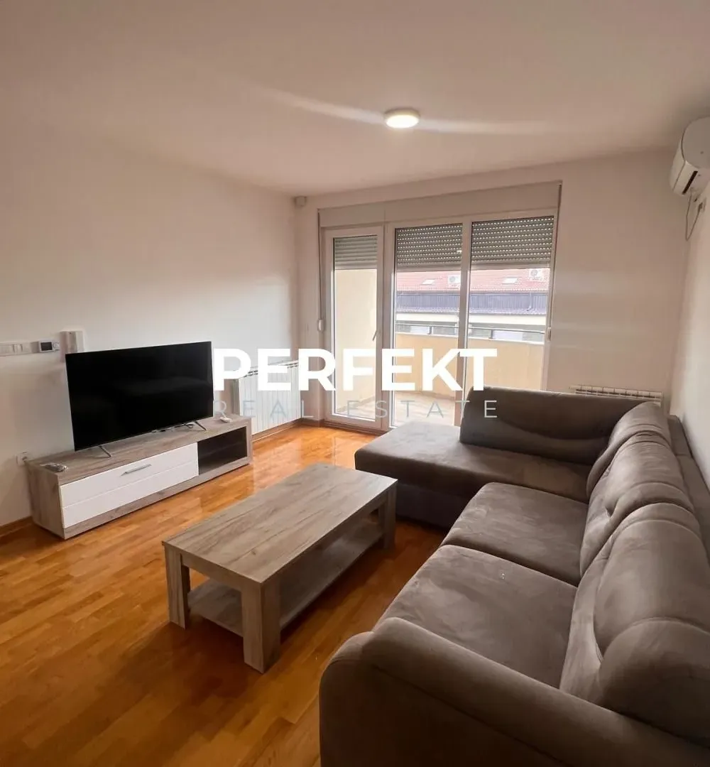 Sale, three bedroom apartment, 89m², Centar, Pančevo