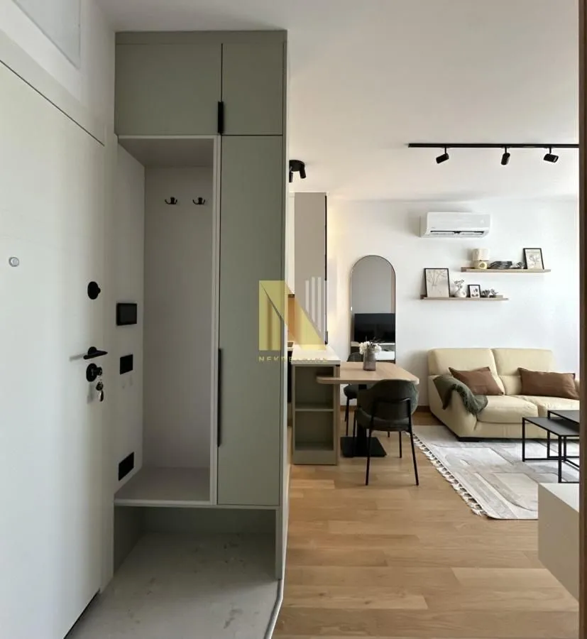 Izdavanje, jednosoban stan, 35m², Grbavica, Novi Sad Sve Podlokacije
