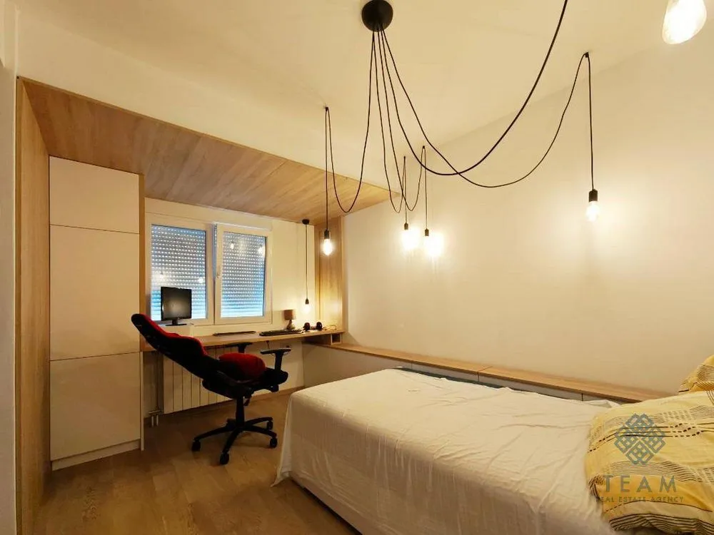 Sale, four bedroom apartment, 199m², Lazi, Budva