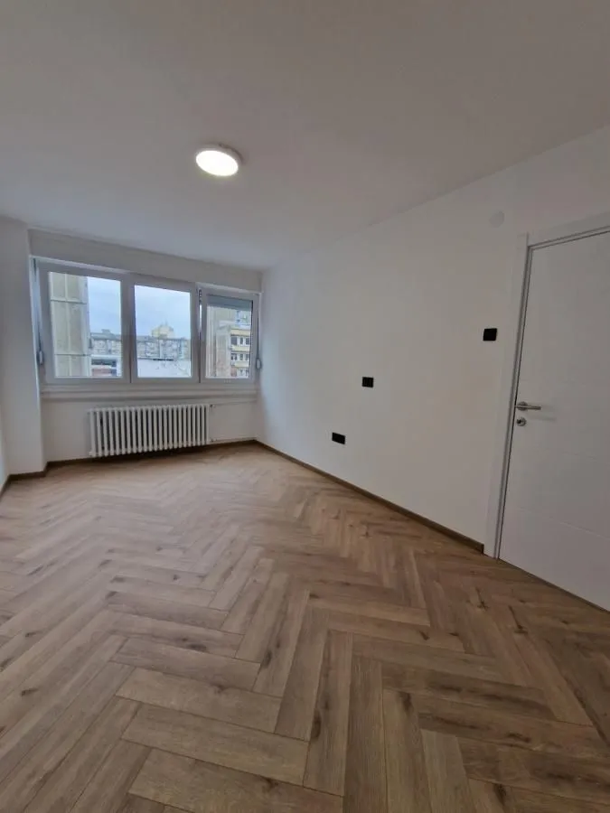 Prodaja, trosoban stan, 73m², Rotkvarija, Novi Sad Sve Podlokacije