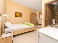 Sale, hospitality venue, 450m², Petrovac, Budva - image 26