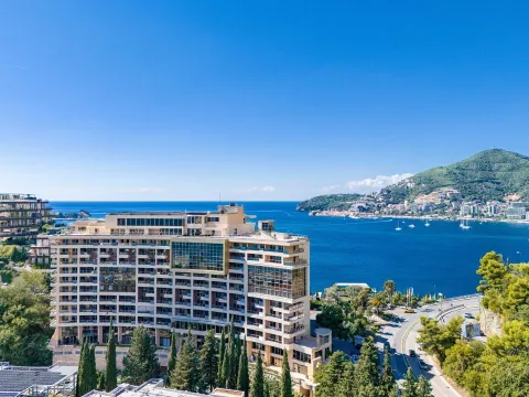 Prodaja, jednosoban stan, 54m², Bečići, Budva