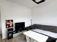 Izdavanje, jednosoban stan, 47m², Budva, Crna Gora - image 10