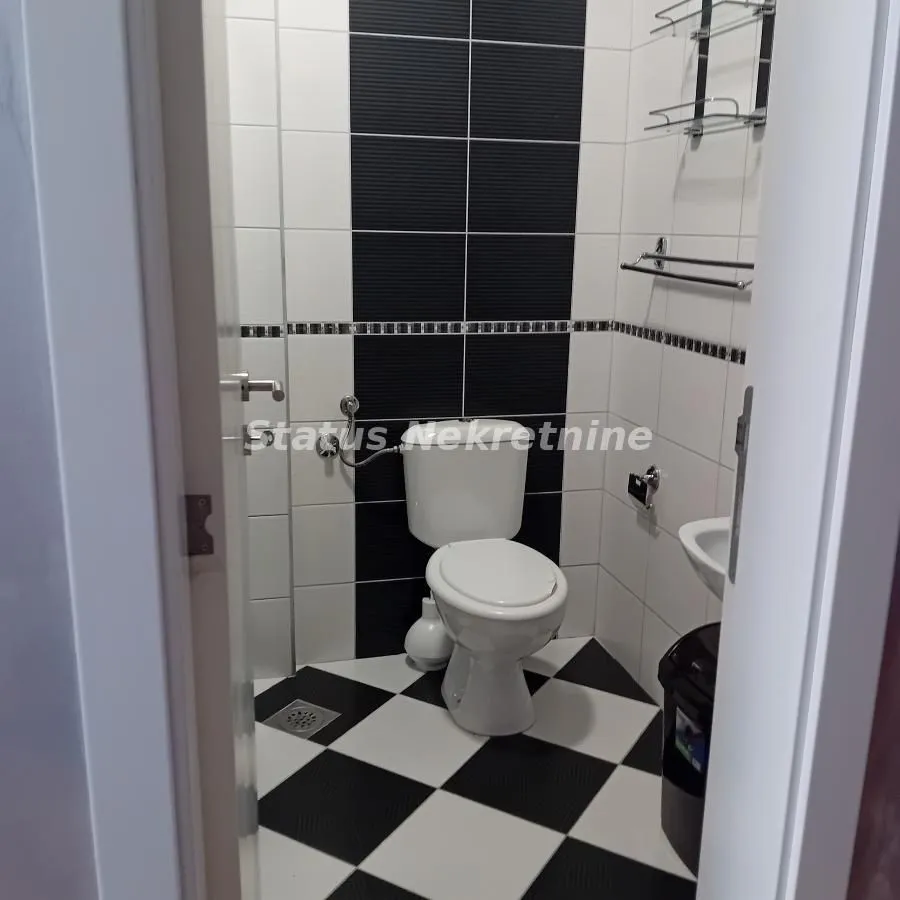 Izdavanje, jednosoban stan, 35m², Grbavica, Novi Sad Sve Podlokacije