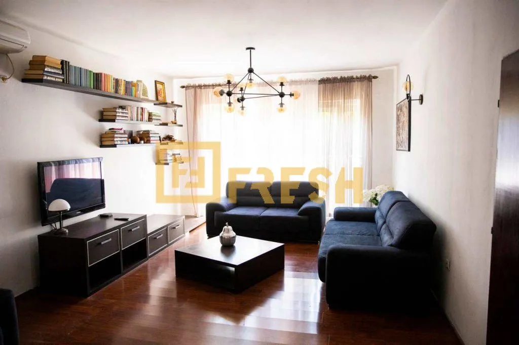 Sale, house, 233m², Zabjelo, Podgorica