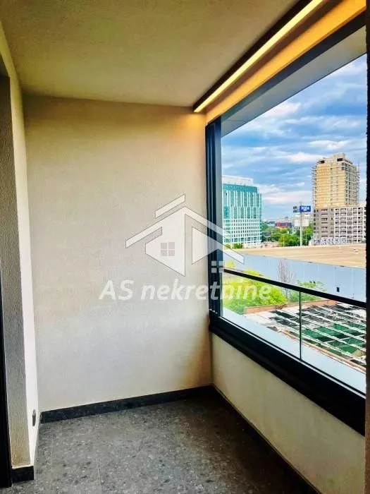 Izdavanje, dvosoban stan, 55m², Novi Beograd Blok 65, Novi Beograd Sve Podlokacije