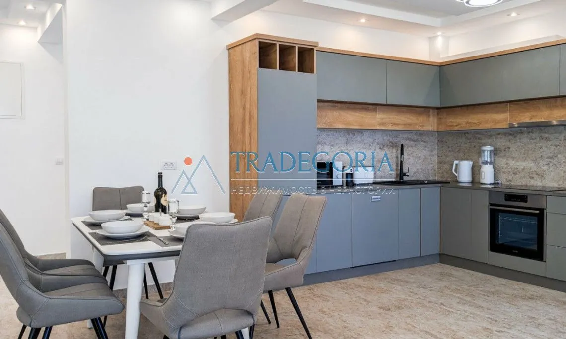 Prodaja, kuća, 365m², Utjeha, Ulcinj
