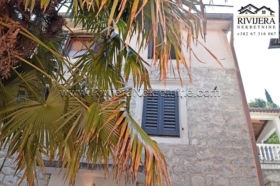 Prodaja, kuća, 105m², Lepetani, Tivat