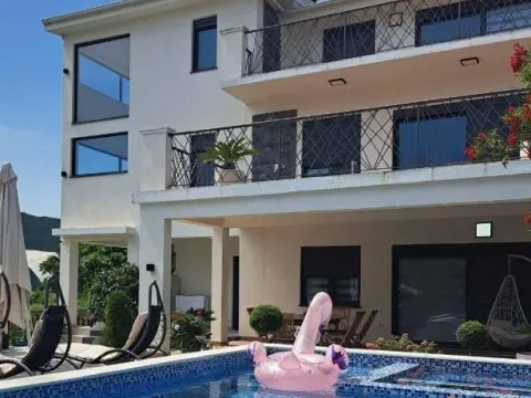 Prodaja, kuća, 296m², Lastva Grbaljska, Kotor - image 2