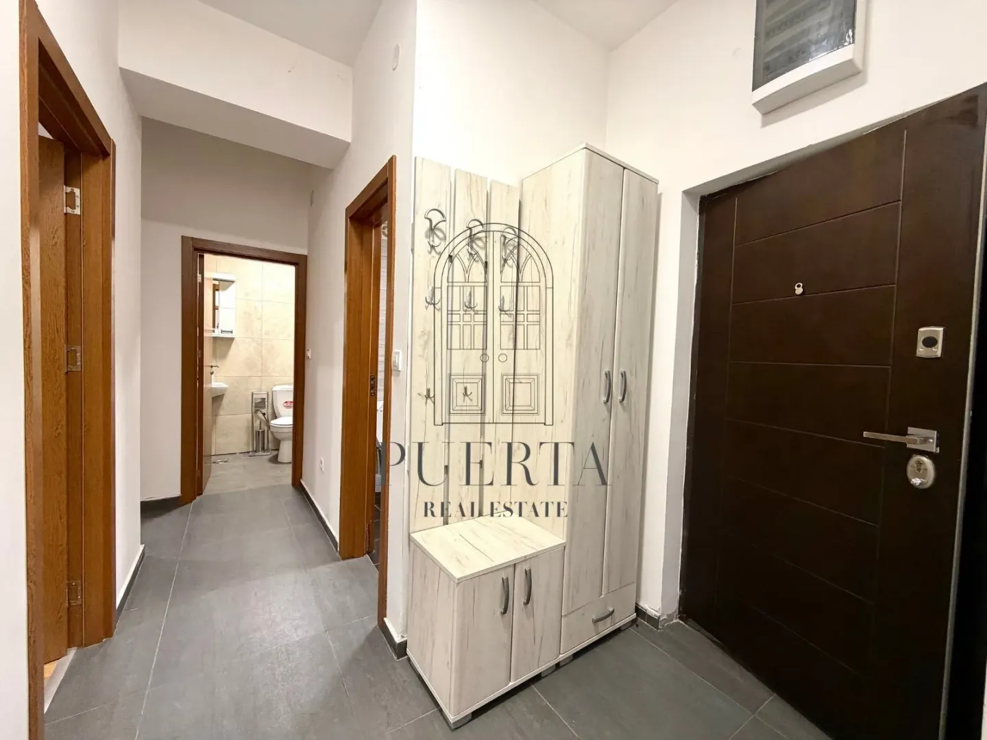 Izdavanje, dvosoban stan, 54m², Ljubović, Podgorica