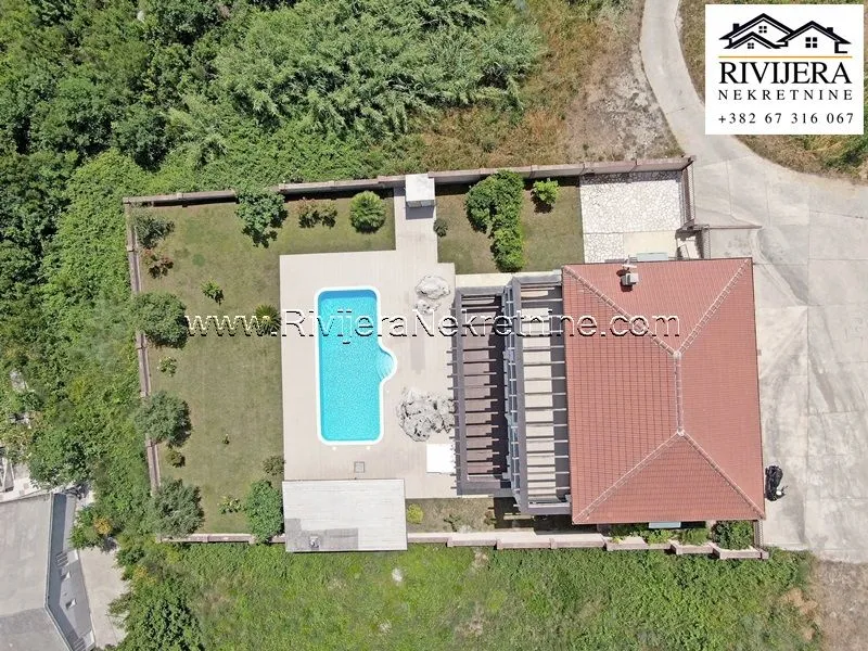Prodaja, kuća, 348m², Zelenika, Herceg Novi