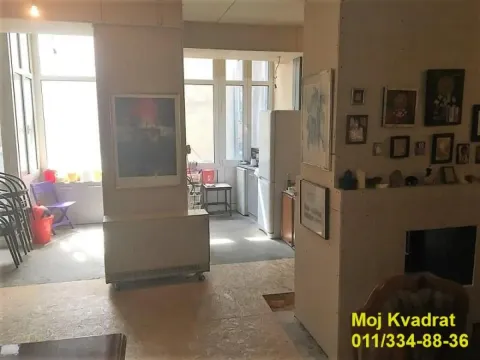 Prodaja, dvosoban stan, 90m², Kalenić Pijaca, Vračar Sve Podlokacije