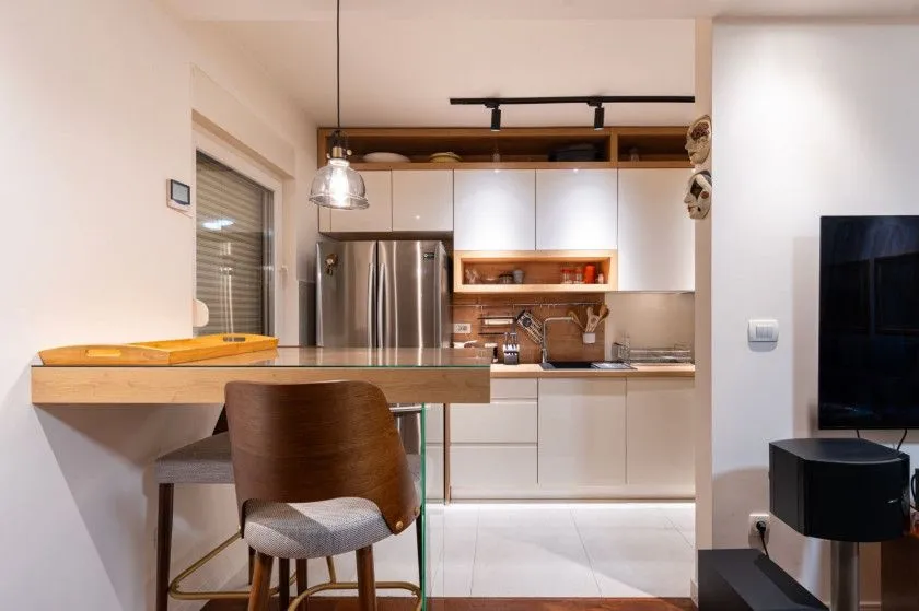 Izdavanje, dvosoban stan, 68m², Central Point, Podgorica