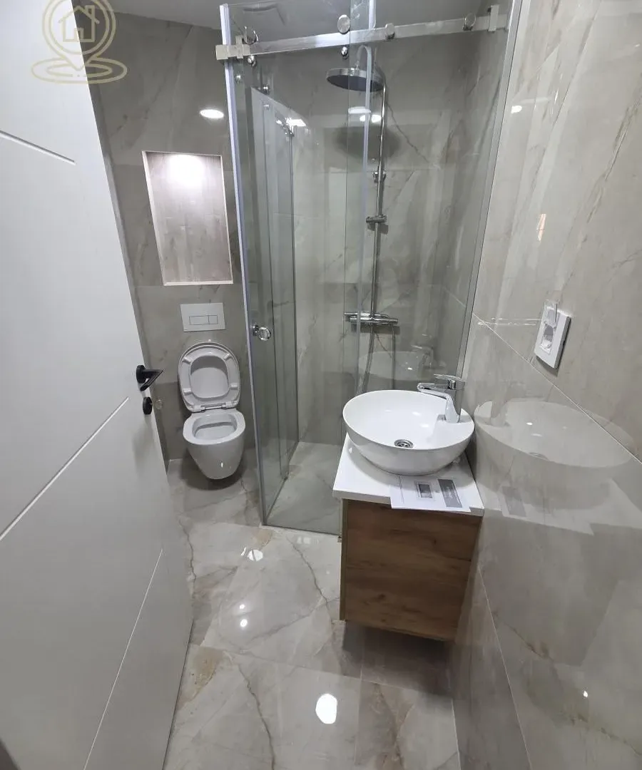 Prodaja, četvorosoban stan, 88m², Medijana, Niš