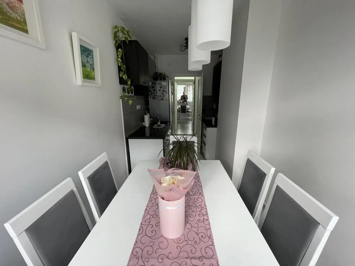 Prodaja, dvosoban stan, 54m², Železnička Stanica, Novi Sad Sve Podlokacije