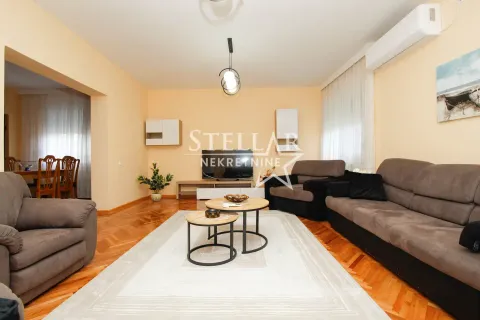 Rent, house, 200m², Gornja Gorica, Podgorica - image 3