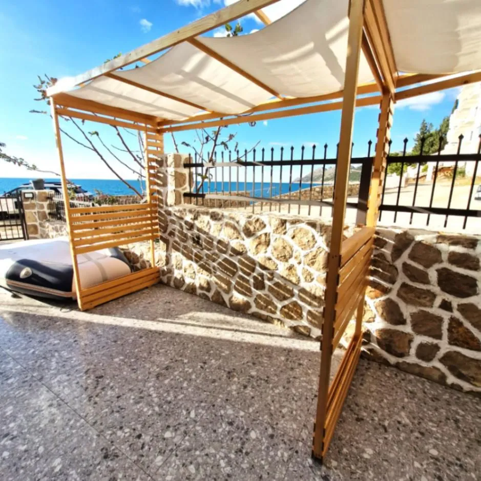 Sale, house, 358m², Dobre Vode, Bar