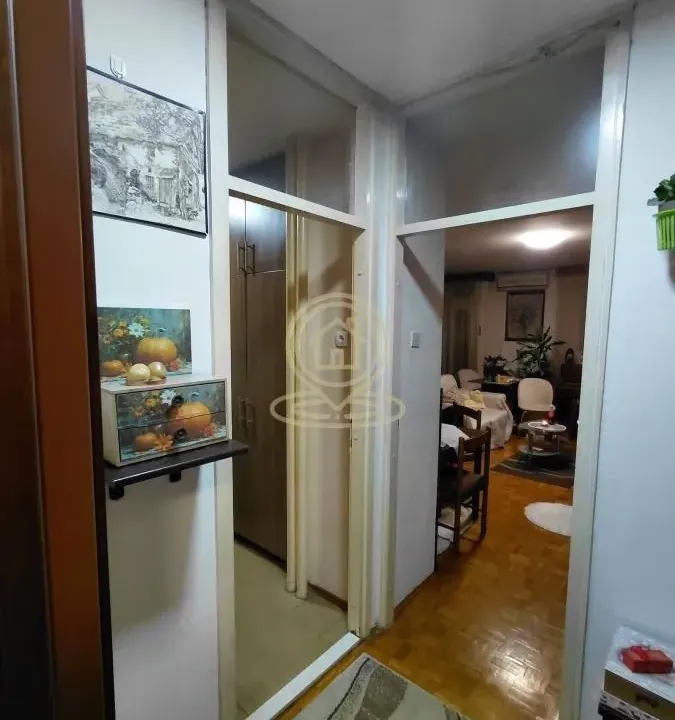 Sale, two bedroom apartment, 70m², Medijana, Niš
