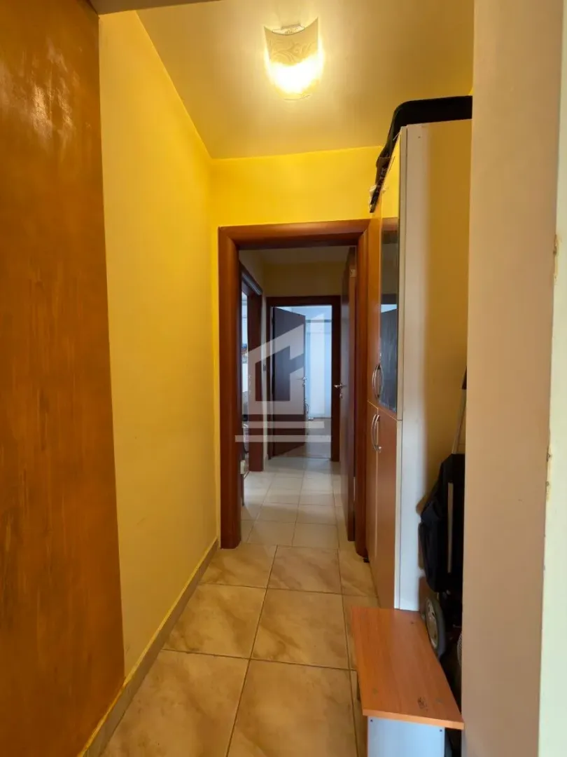 Prodaja, trosoban stan, 91m², Krivi Most, Podgorica