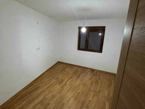 Rent, two bedroom apartment, 57m², Stari Aerodrom, Podgorica - image 3