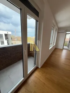 Prodaja, četvorosoban stan, 116m², Bulevar Evrope, Novi Sad Sve Podlokacije - image 6