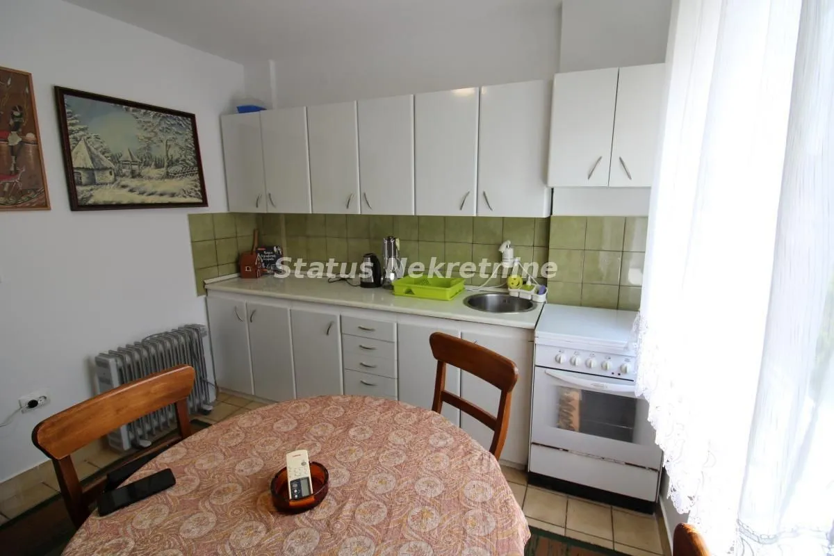 Prodaja, jednosoban stan, 30m², Sremska Kamenica, Petrovaradin