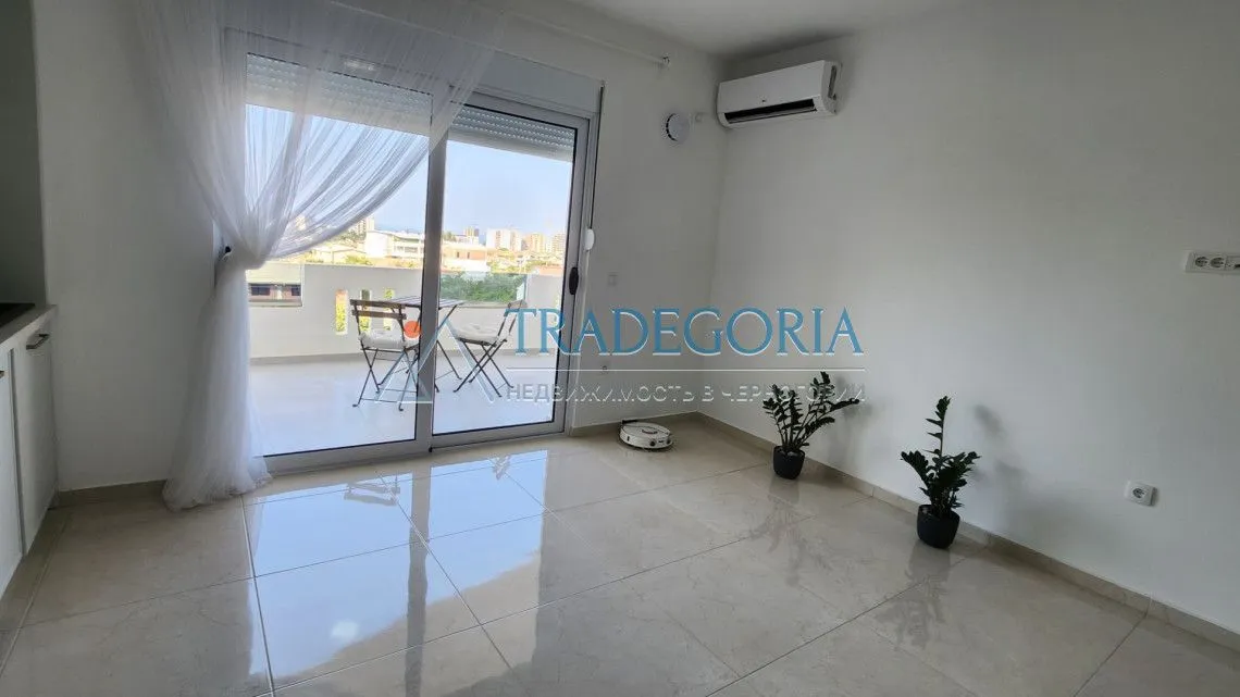 Prodaja, jednosoban stan, 55m², Bar, Crna Gora