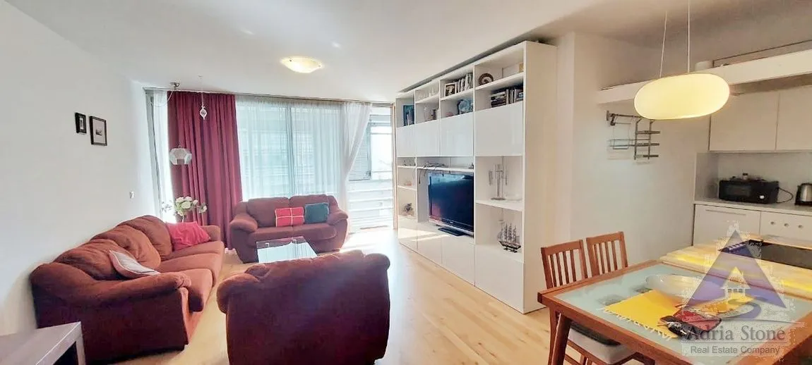 Rent, two bedroom apartment, 75m², Rozino, Budva
