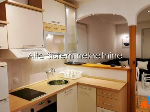 Rent, two bedroom apartment, 54m², Kalenić Pijaca, Vračar Sve Podlokacije - image 5