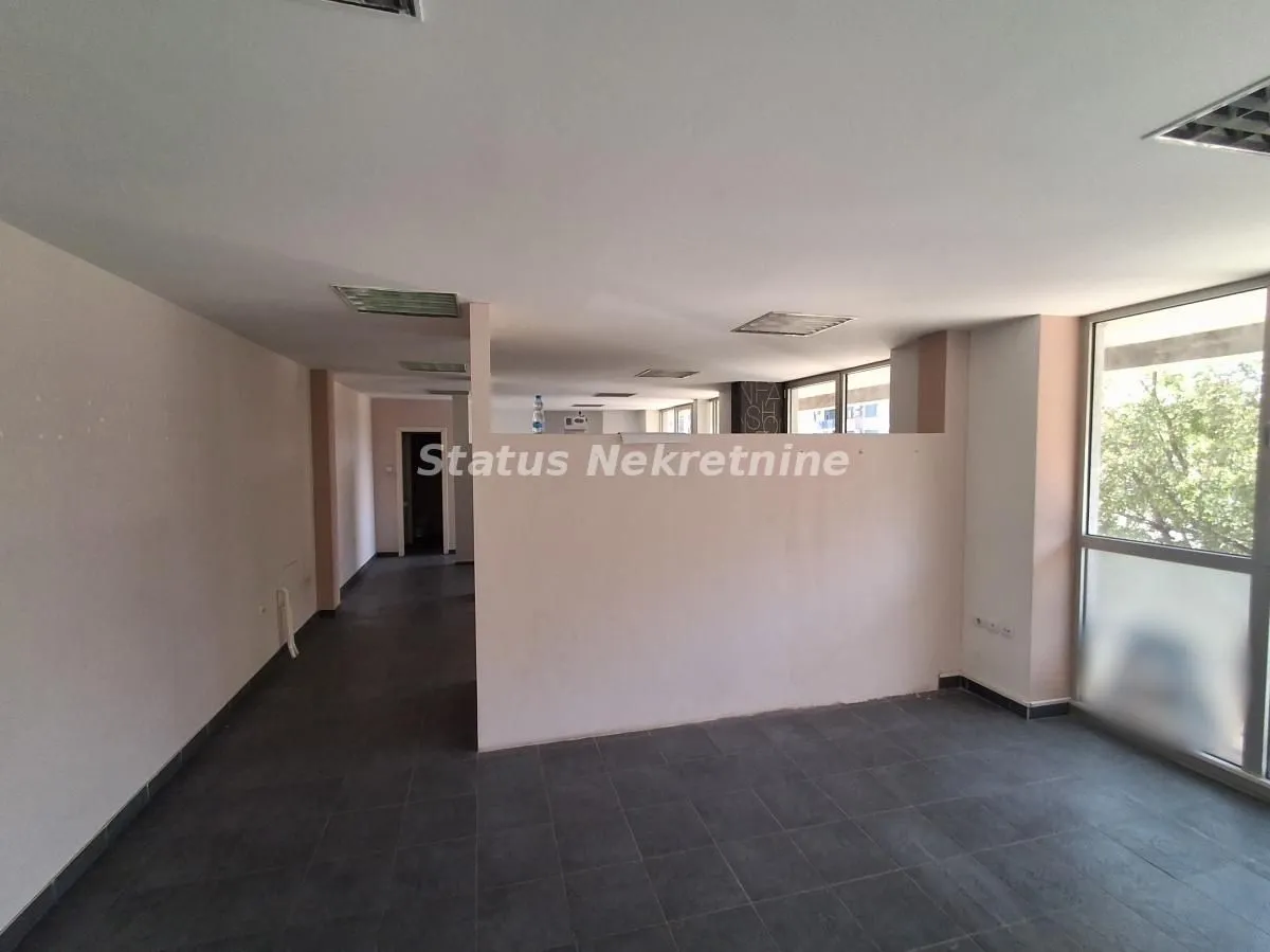 Rent, office space, 75m², Novi Sad, Srbija