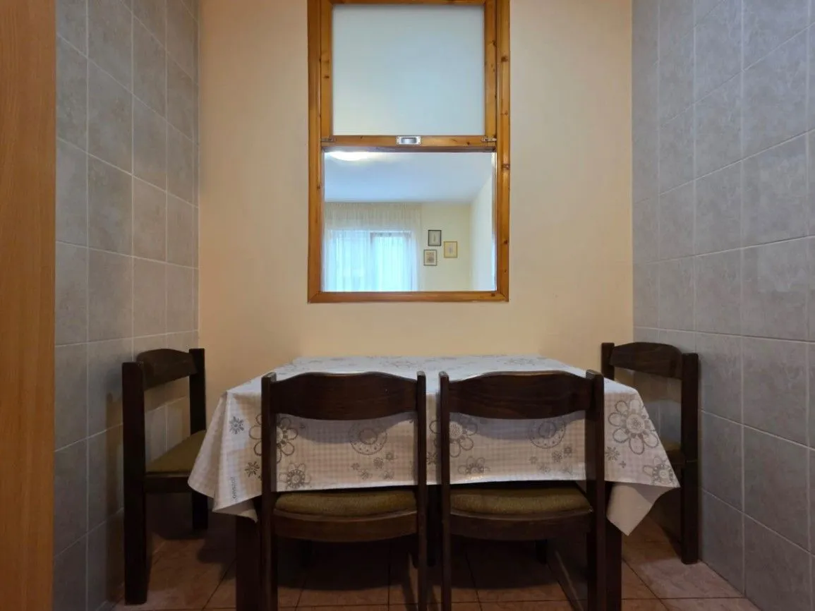 Izdavanje, dvosoban stan, 58m², Zagorič, Podgorica