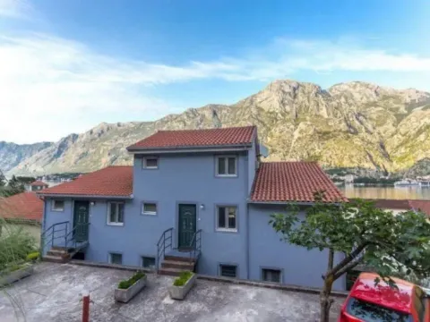 Prodaja, trosoban stan, 110m², Kotor, Crna Gora - image 12