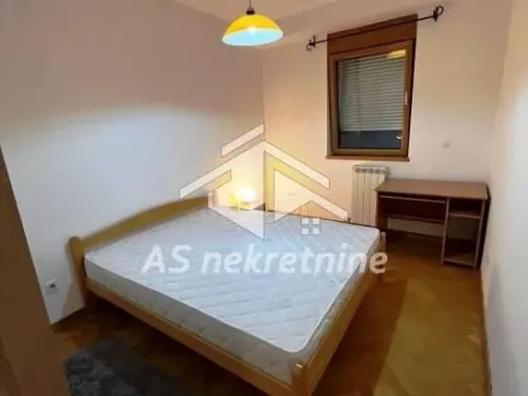 Rent, two bedroom apartment, 55m², Kalenić Pijaca, Vračar Sve Podlokacije - image 14