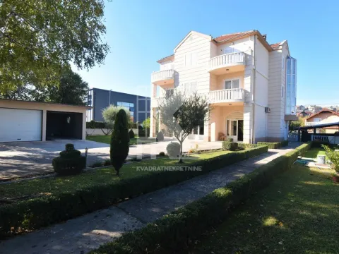 Izdavanje, kuća, 752m², Zelenika, Podgorica - image 22