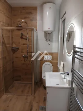 Izdavanje, trosoban stan, 61m², Centar, Novi Sad - image 7