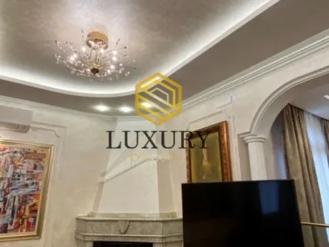 Izdavanje, četvorosoban stan, 300m², Zabjelo, Podgorica - image 7