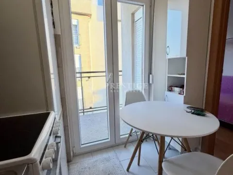 Rent, one bedroom apartment, 35m², Zabjelo, Podgorica - image 6