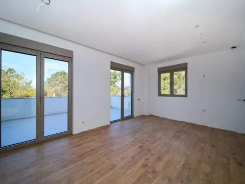 Sale, two bedroom apartment, 90m², Mrčevac, Tivat