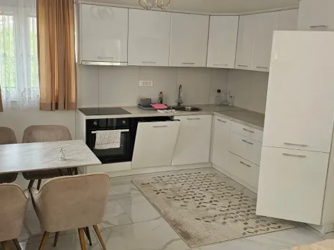 Rent, house, 130m², Šušanj, Bar - image 2