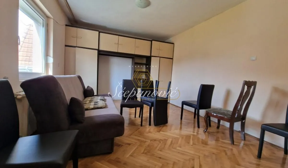 Prodaja, kuća, 396m², Klisa, Novi Sad Sve Podlokacije