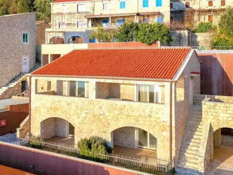 Sale, studio apartment, 46m², Reževići, Budva