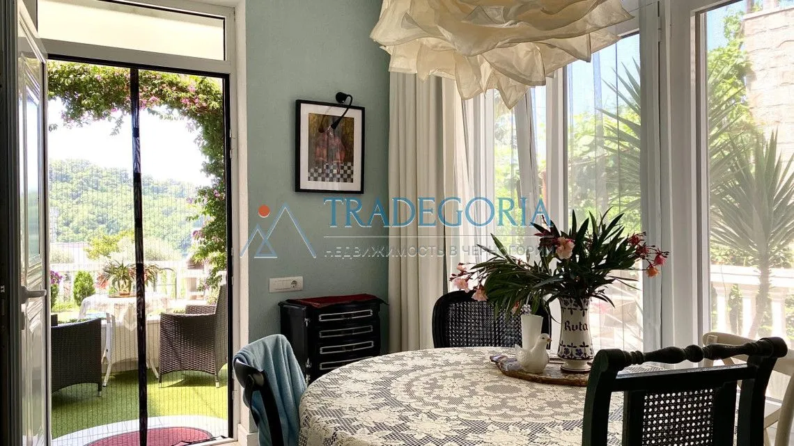 Prodaja, jednosoban stan, 46m², Petrovac, Budva