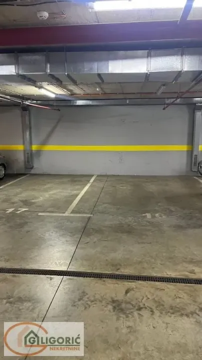 Rent, parking/garage, 19m², Bul Kralja Aleksandra, Zvezdara Sve Podlokacije