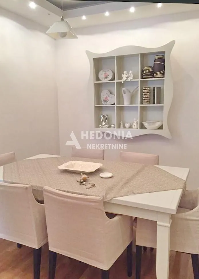 Rent, three bedroom apartment, 100m², Stari Grad, Beograd