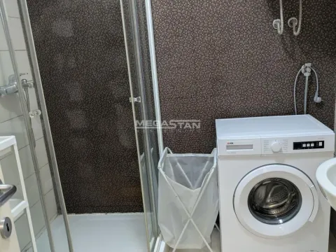 Izdavanje, dvosoban stan, 39m², Petlovo Brdo, Beograd - image 9