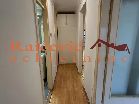 Rent, three bedroom apartment, 115m², Kalenić Pijaca, Vračar Sve Podlokacije - image 6