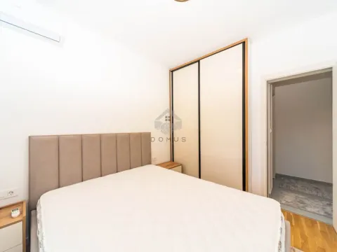 Rent, two bedroom apartment, 72m², Stari Aerodrom, Podgorica - image 8