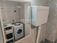 Izdavanje, trosoban stan, 55m², Centar, Novi Sad - image 6